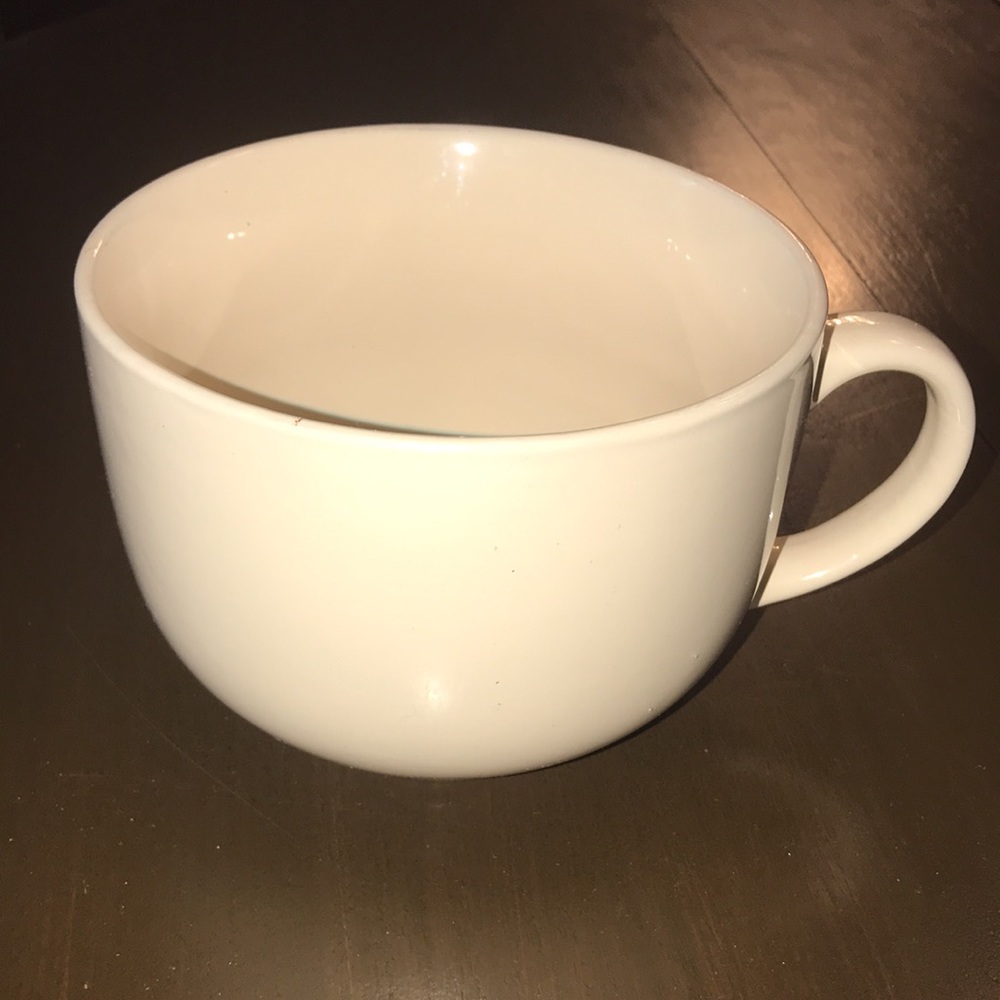 Extra Large Godiva Ceramic Mug - Picture 4 of 9